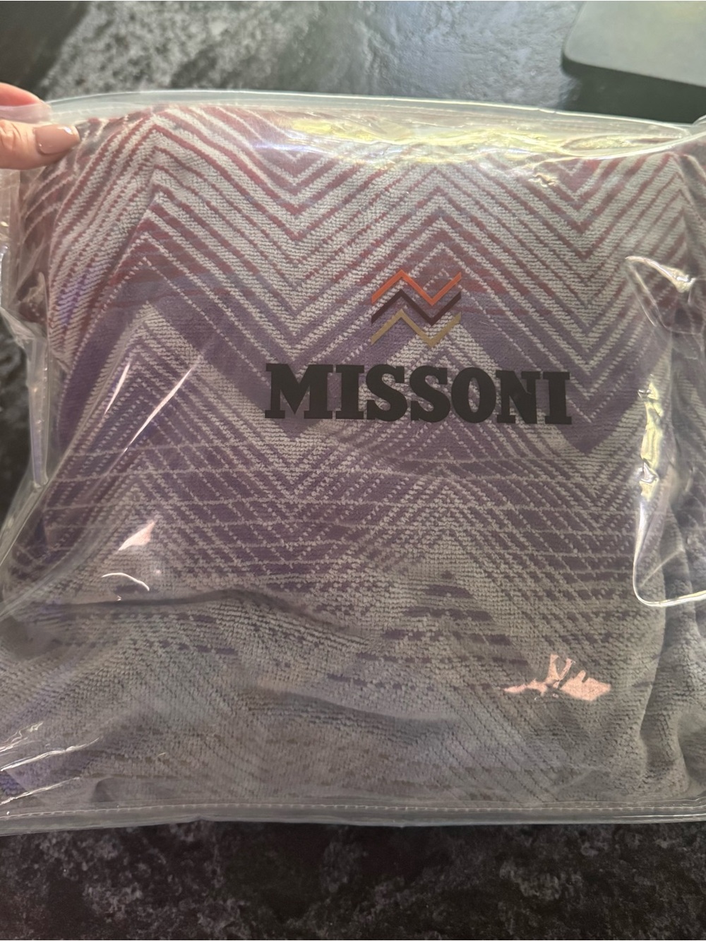 Missoni Marea Chevron Hooded Bathrobe - Picture 12 of 13